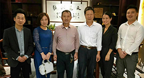 中航樾玺